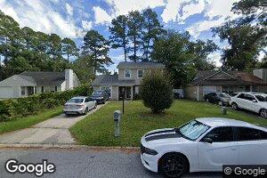 10 N Berwick Dr, Savannah, GA 31406