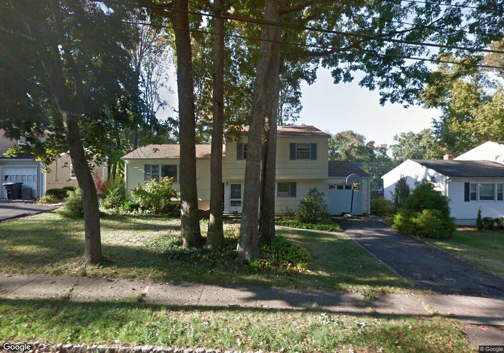 8 Bromley Dr, West Orange, NJ 07052 - photo 1