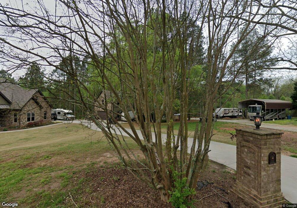 250 Walnut Rd, Hoschton, GA 30548 - photo 1