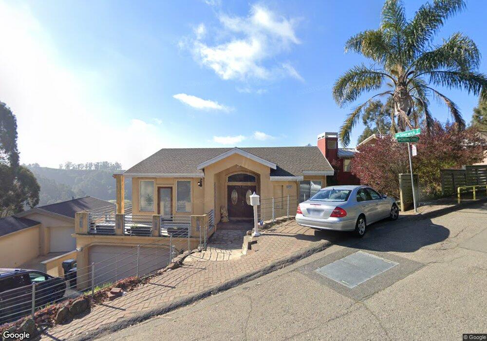 6840 Charing Cross Rd, Berkeley, CA 94705 - photo 1