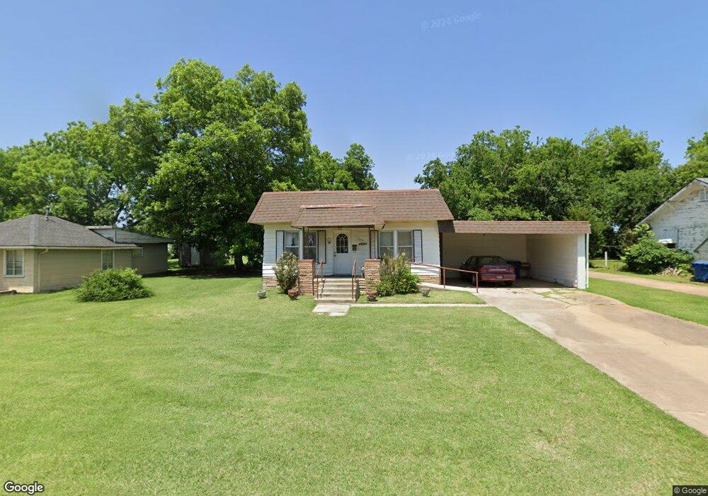 1012 E 4th St, Cushing, OK 74023 - photo 1