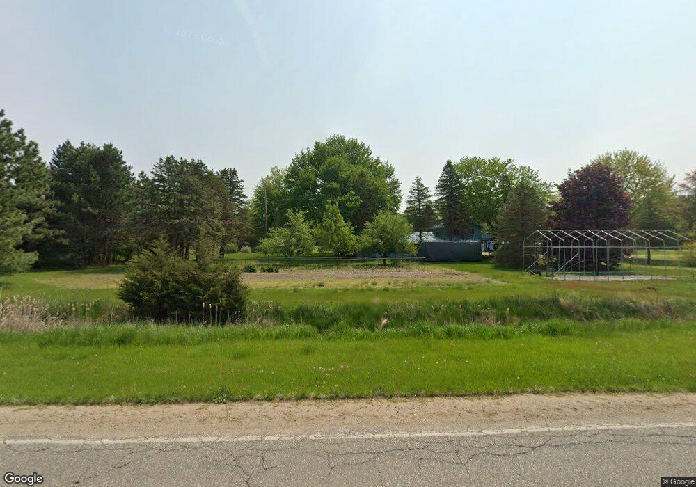 6987 S Vassar Rd, Vassar, MI 48768 - photo 1