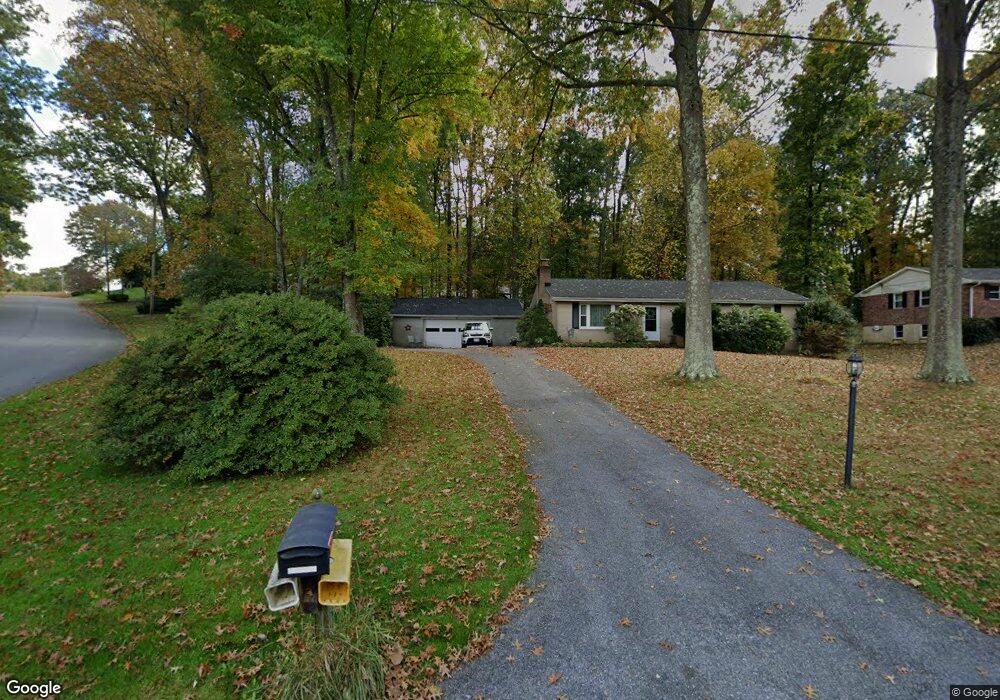 5601 Brookside Ct, Sykesville, MD 21784 - photo 1