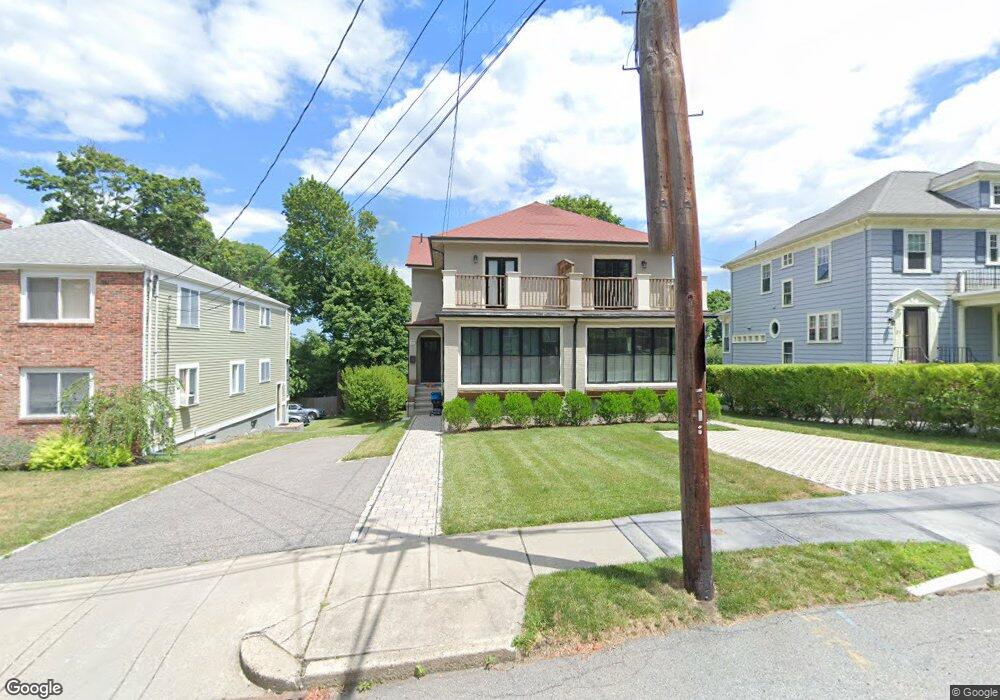 37 Algonquin Rd, Newton, MA 02467 - photo 1