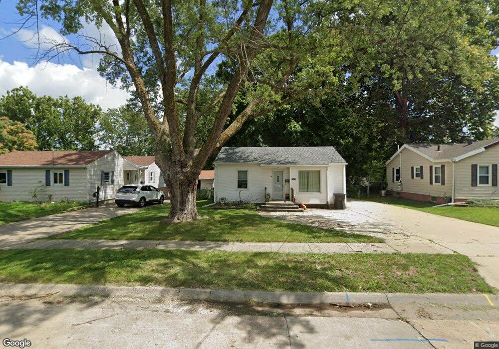 3841 51st St, Des Moines, IA 50310 - photo 1