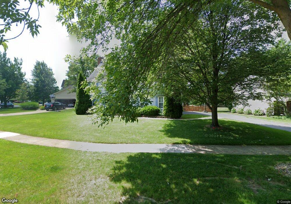 1124 Hyde Park Ln, Naperville, IL 60565 - photo 1