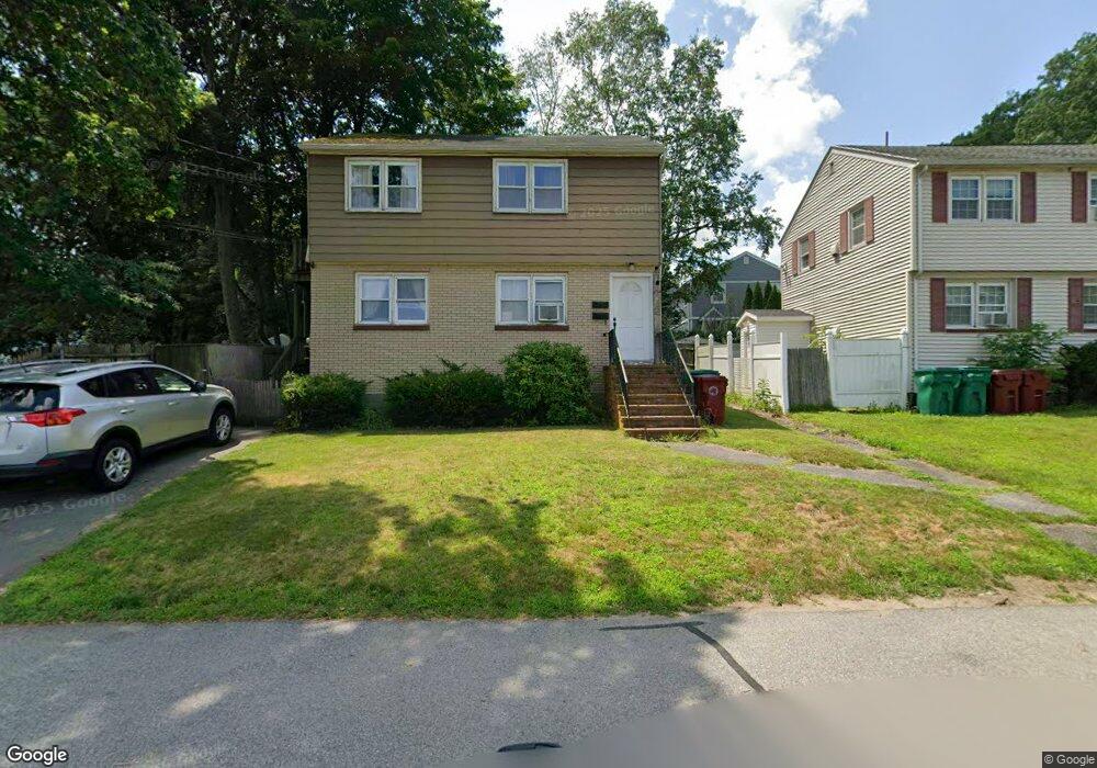 164 Llewellyn St, Lowell, MA 01850 - photo 1