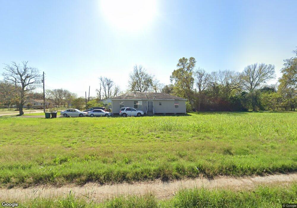 5303 Pickfair St, Houston, TX 77026 - photo 1