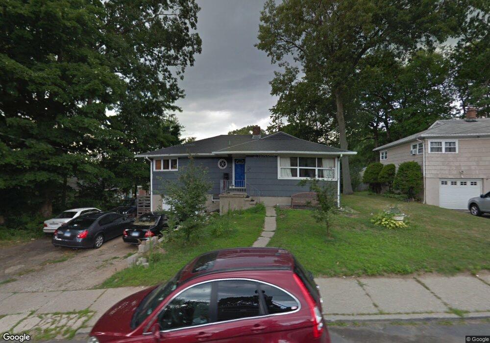 55 Moran St, Waterbury, CT 06704 - photo 1