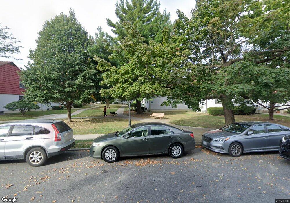 6904 138th St unit B, Flushing, NY 11367 - photo 1