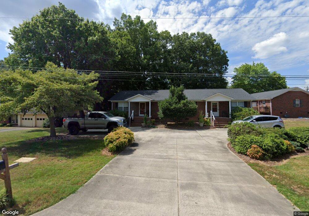 106 Golda Ave, Asheboro, NC 27203 - photo 1