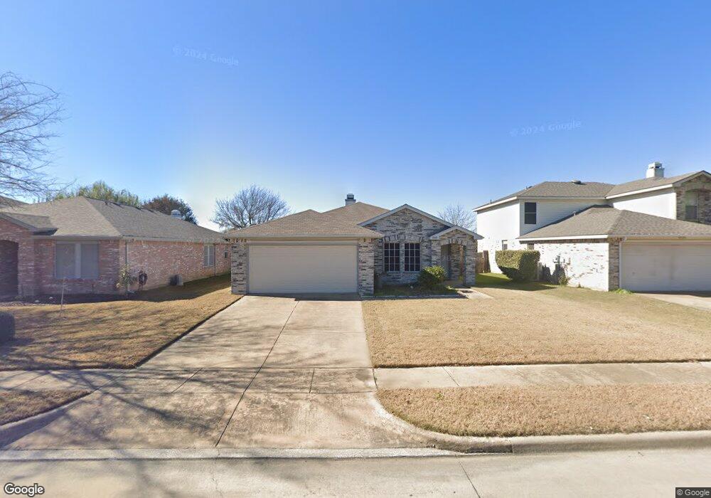 8600 Clear River Ln, Denton, TX 76210 - photo 1