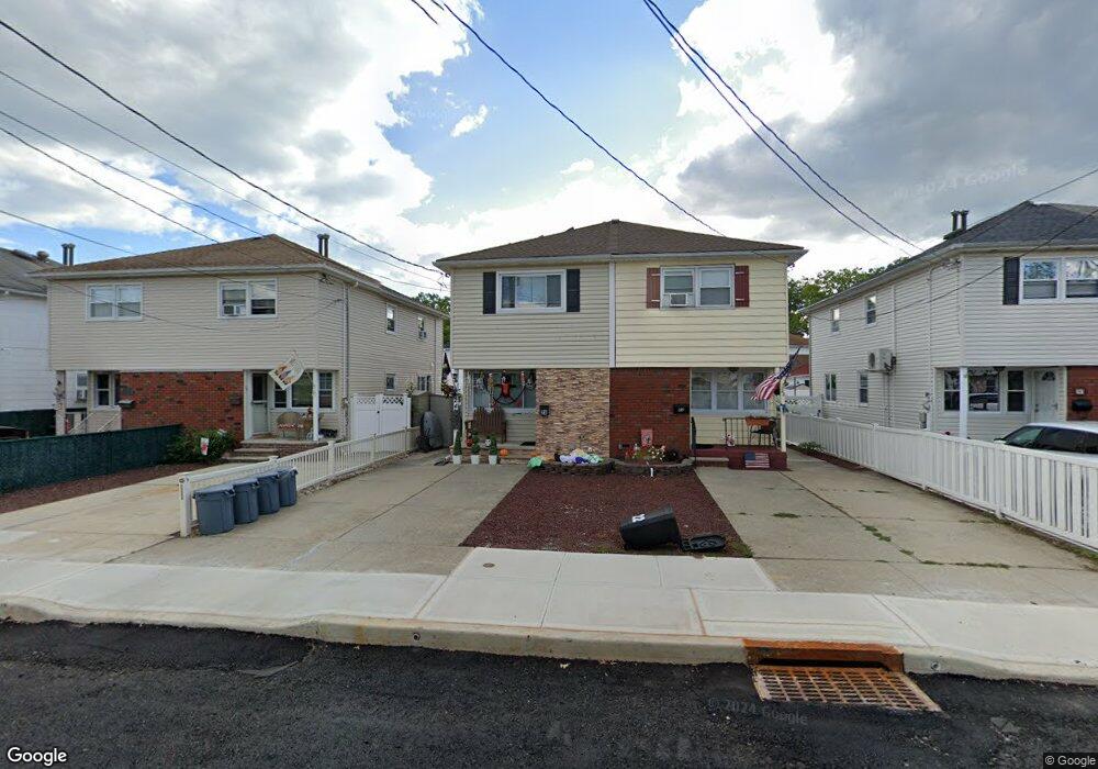 24 Xenia St, Staten Island, NY 10305 - photo 1
