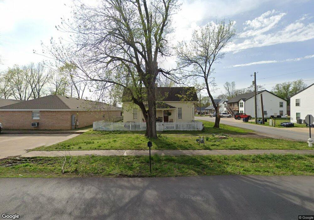 300 S Mock St, Prairie Grove, AR 72753 - photo 1