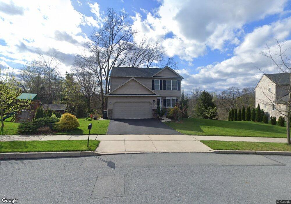 1621 Abigail Ln unit P-24, Allentown, PA 18104 - photo 1