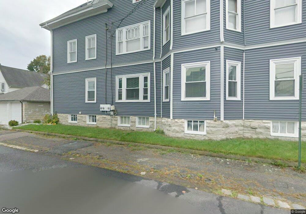 174 Winthrop St unit 3, Taunton, MA 02780 - photo 1