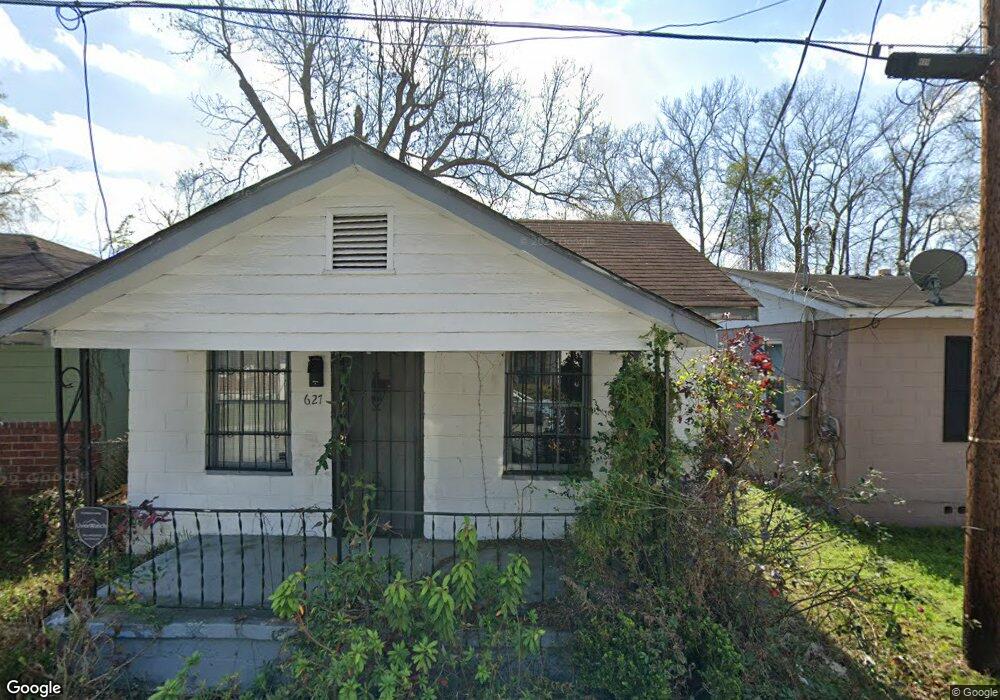627 W 48th St, Savannah, GA 31405 - photo 1
