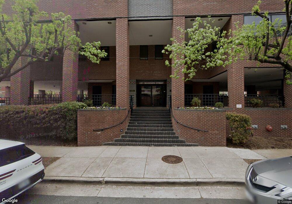 615 Madison St, Alexandria, VA 22314 - photo 1