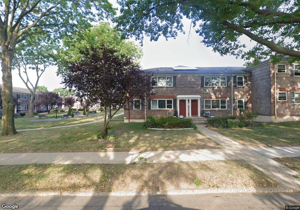 6730 152nd St unit 276B, Flushing, NY 11367 - photo 1