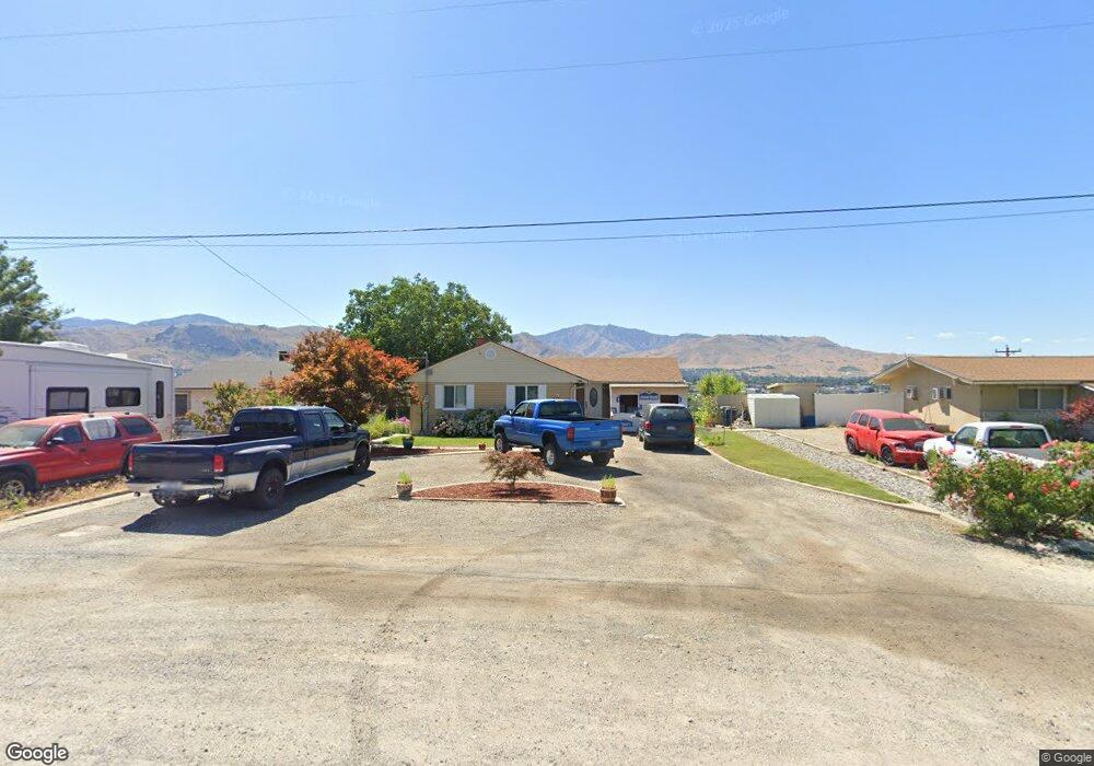 1222 N Ashland Ave, East Wenatchee, WA 98802 - photo 1
