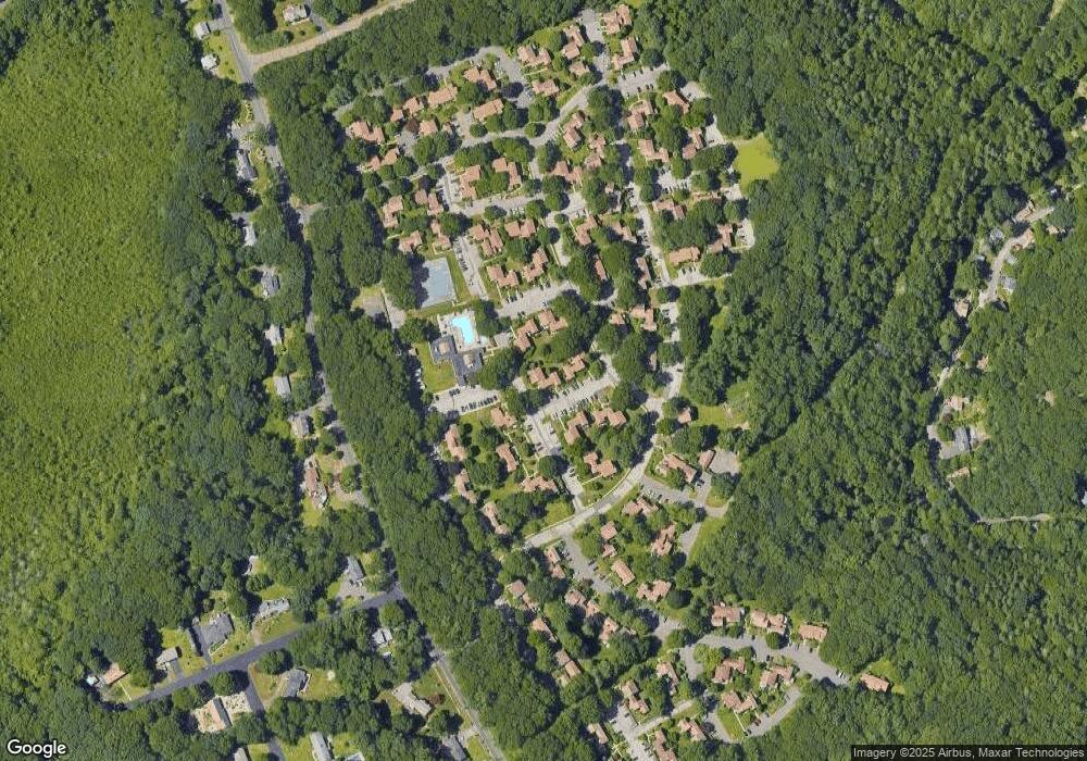 52 Wedgewood Rd unit D, Stratford, CT 06614 - photo 1