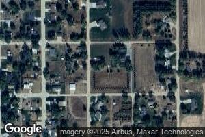 405 N 5th St, Plainview, NE 68769