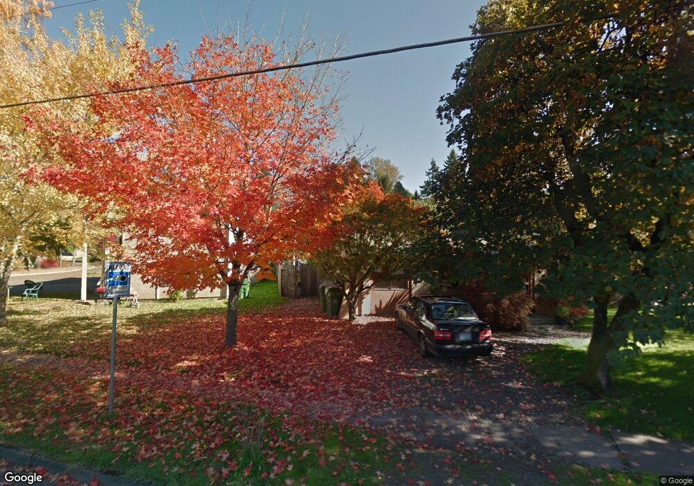 130 W Johanna Ct, Newberg, OR 97132 - photo 1