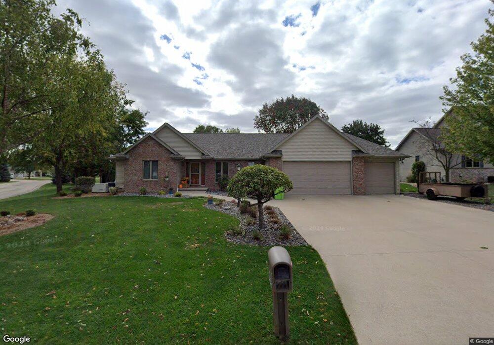 W5987 Moonflower Dr, Appleton, WI 54915 - photo 1