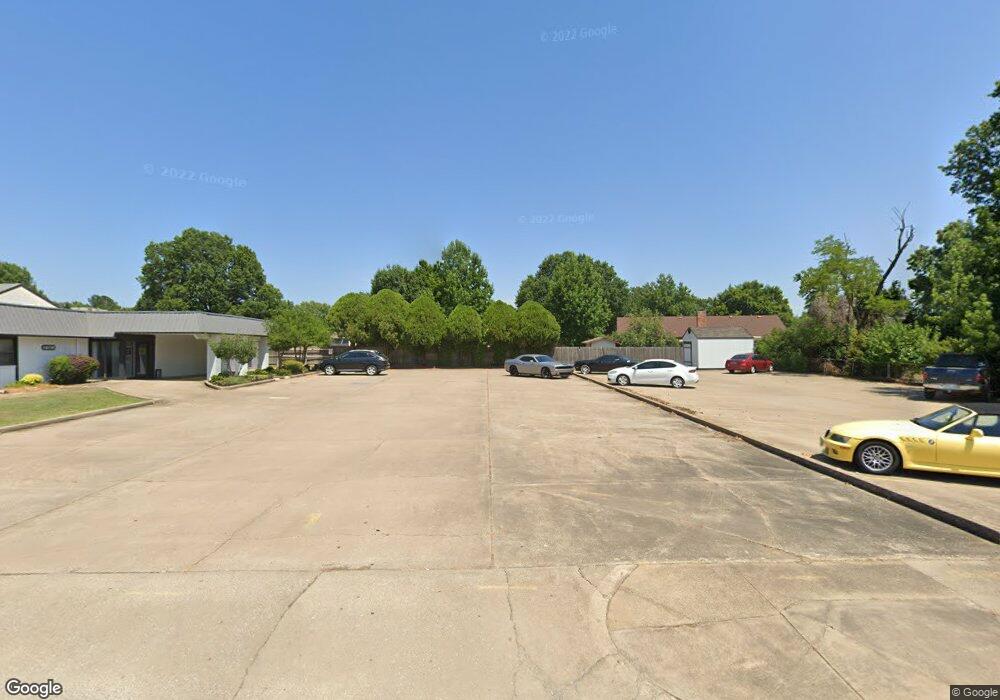 228 N Choctaw Ct, Claremore, OK 74017 - photo 1