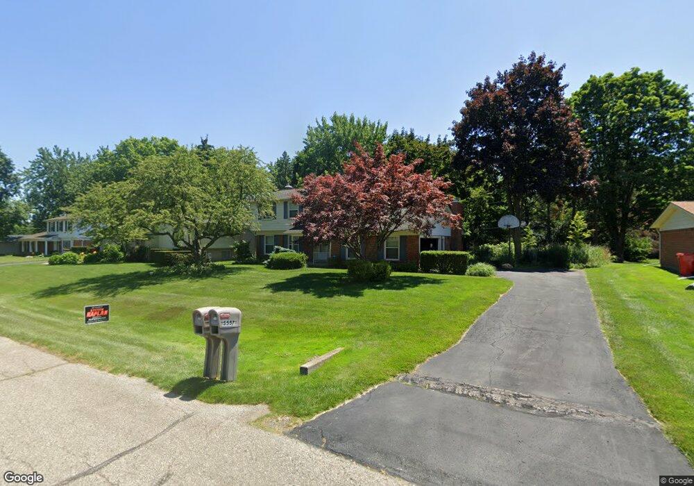 5557 Tamerlane Dr, West Bloomfield, MI 48322 - photo 1