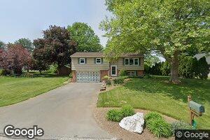 12 Barr Ave, Gordonville, PA 17529