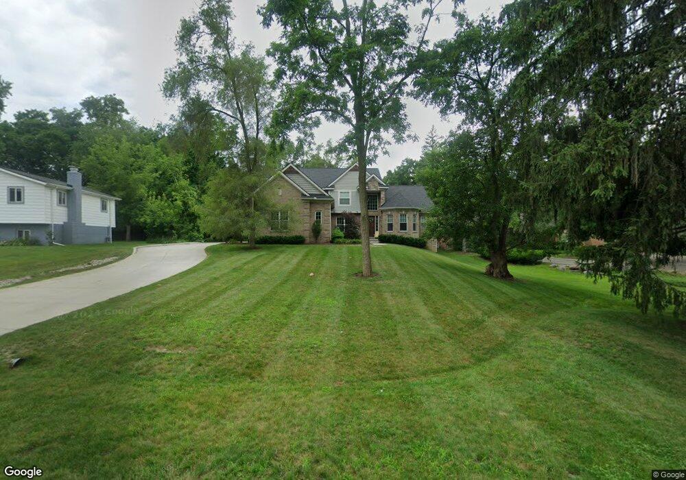 2686 Warner Dr, West Bloomfield, MI 48324 - photo 1