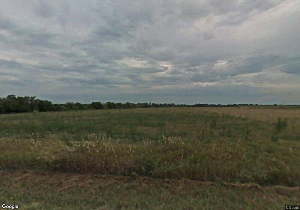 10615 SW 49th St, Topeka, KS 66610 - photo 1