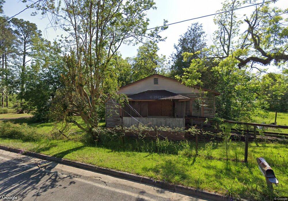 1303 Mark Hanna St, Douglas, GA 31533 - photo 1