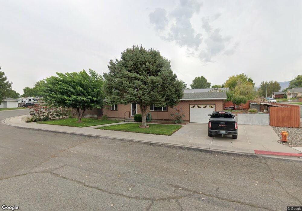 1704 Pearce St, Winnemucca, NV 89445 - photo 1