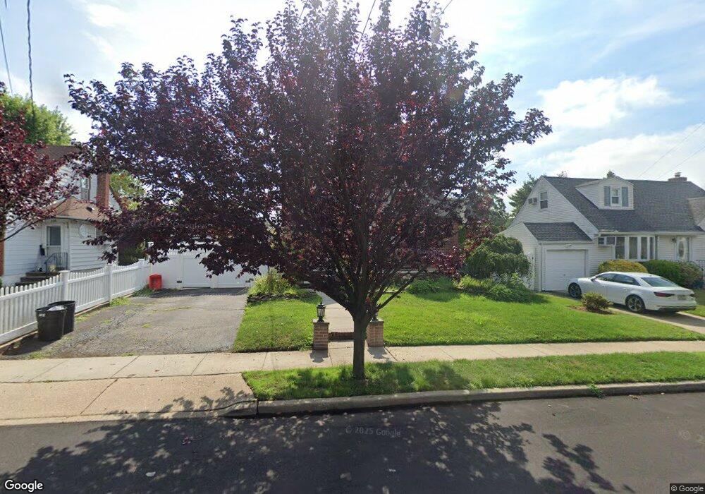 154 Barrymore Blvd, Franklin Square, NY 11010 - photo 1