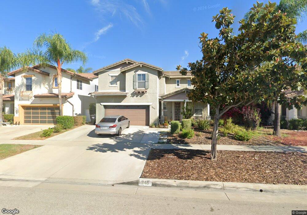 945 W Paramount St, Azusa, CA 91702 - photo 1