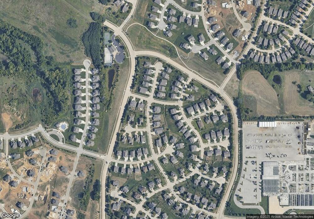 9175 Kenton St, Lenexa, KS 66227 - photo 1