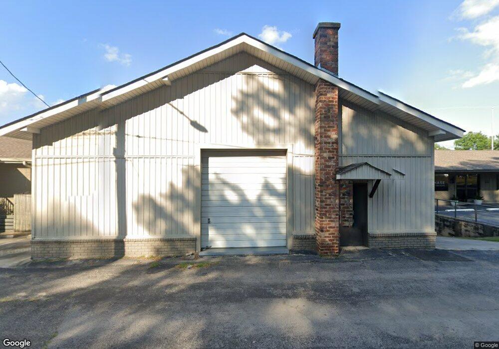 1116 2nd Ave SW, Cullman, AL 35055 - photo 1