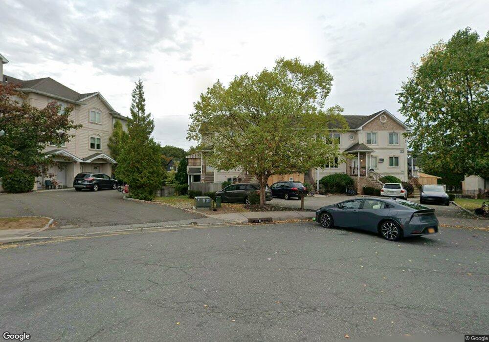 2426 Wiener Dr, Monsey, NY 10952 - photo 1