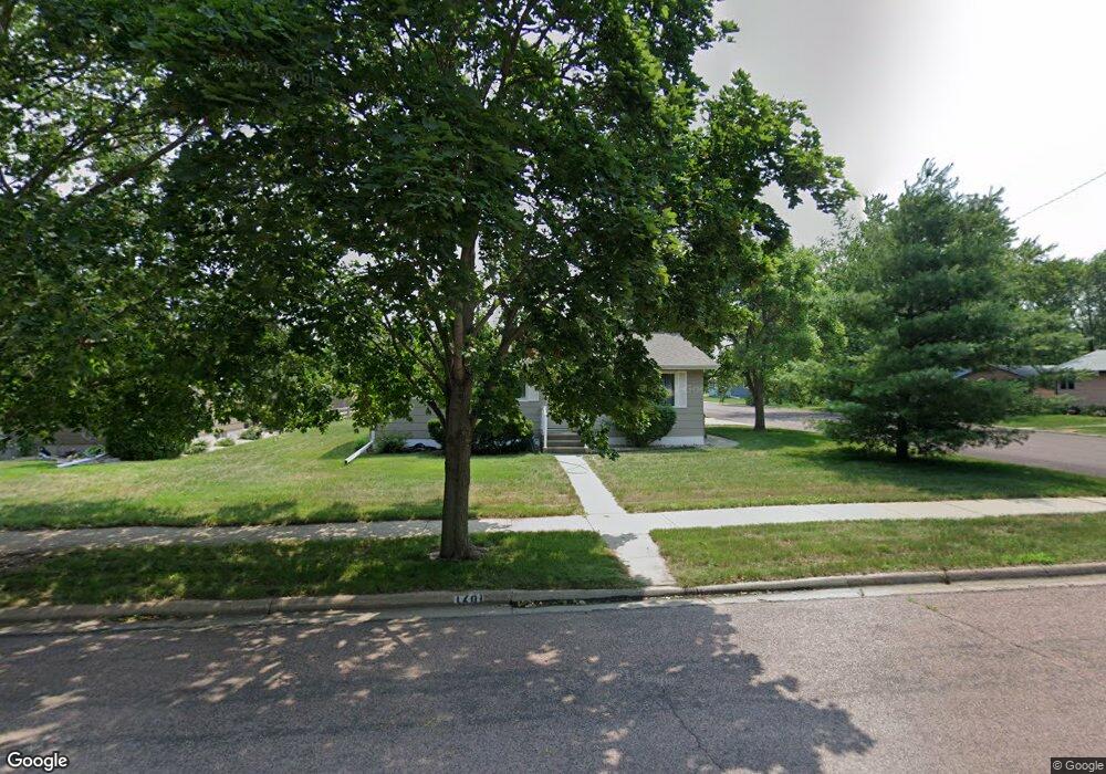 1601 E 4th Ave, Mitchell, SD 57301 - photo 1