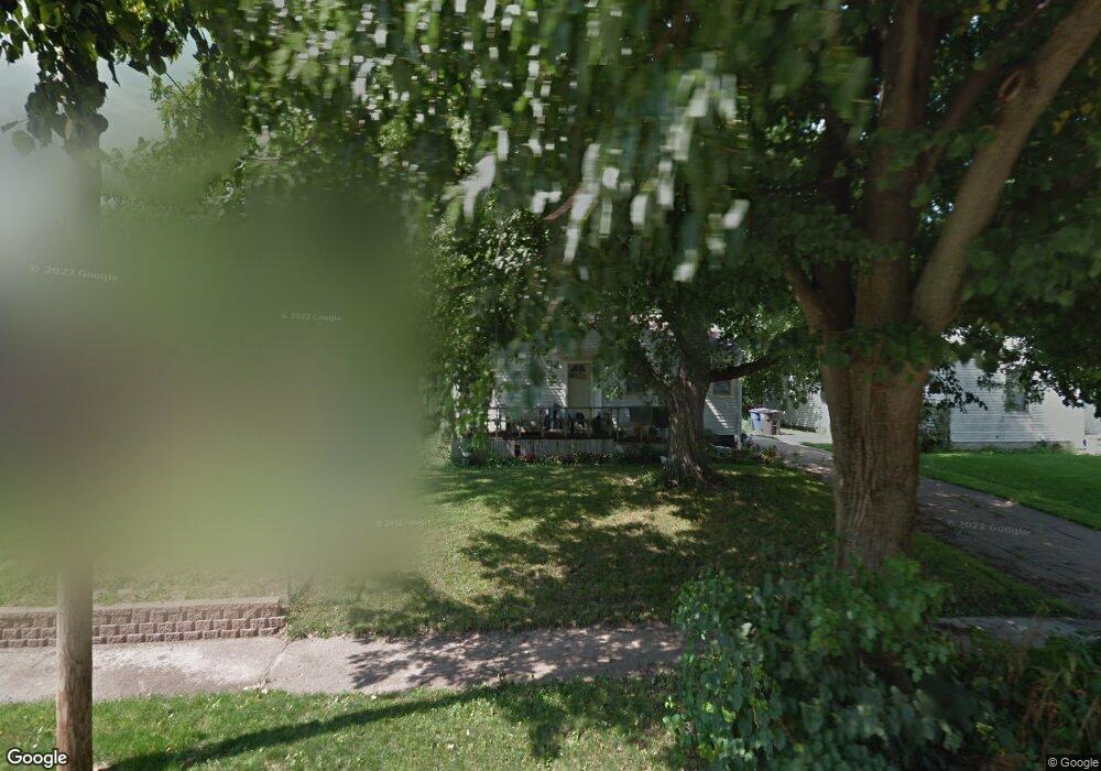 5725 Holcomb Ave, Des Moines, IA 50310 - photo 1