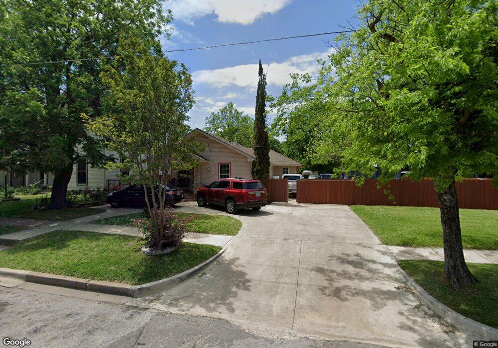1009 N Mckinney St, Ennis, TX 75119 - photo 1
