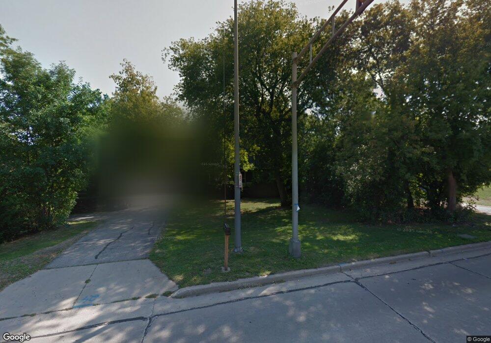 11525 W Watertown Plank Rd, Milwaukee, WI 53226 - photo 1