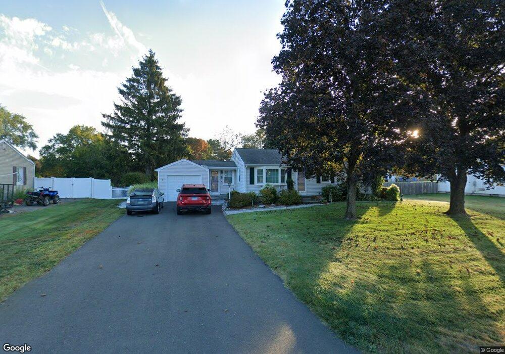 15 Stark Dr, East Granby, CT 06026 - photo 1