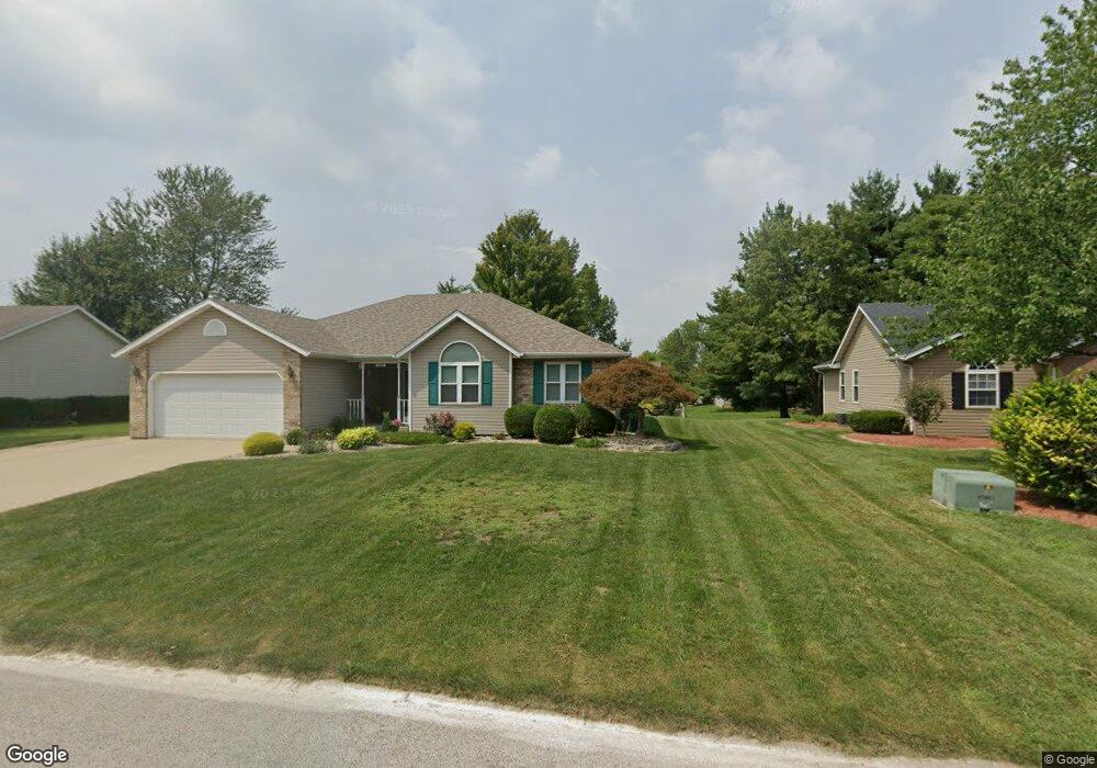 1009 Meadows Ct, Maryville, IL 62062 - photo 1
