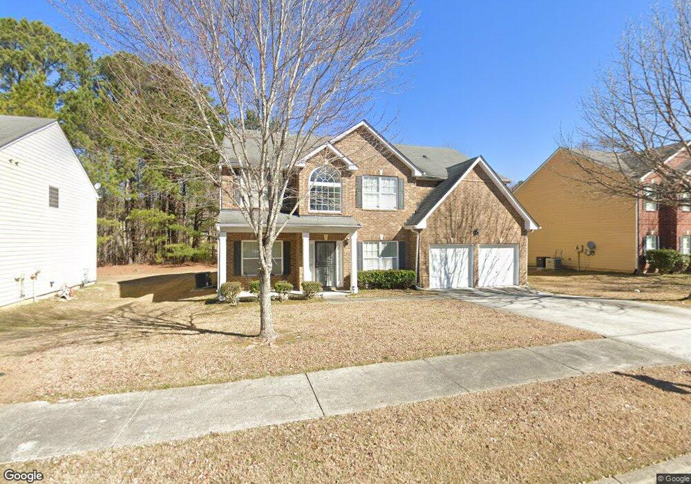 6726 Browns Mill Cir, Lithonia, GA 30038 - photo 1