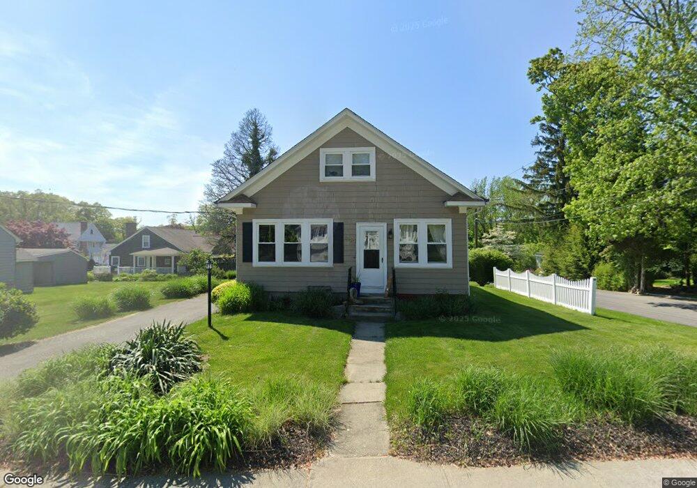 2359 Cranston St, Cranston, RI 02920 - photo 1