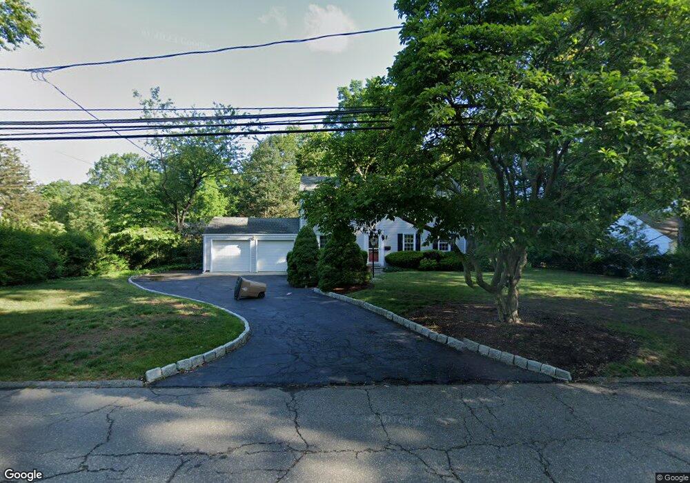 157 Silver Hill Ln, Stamford, CT 06905 - photo 1