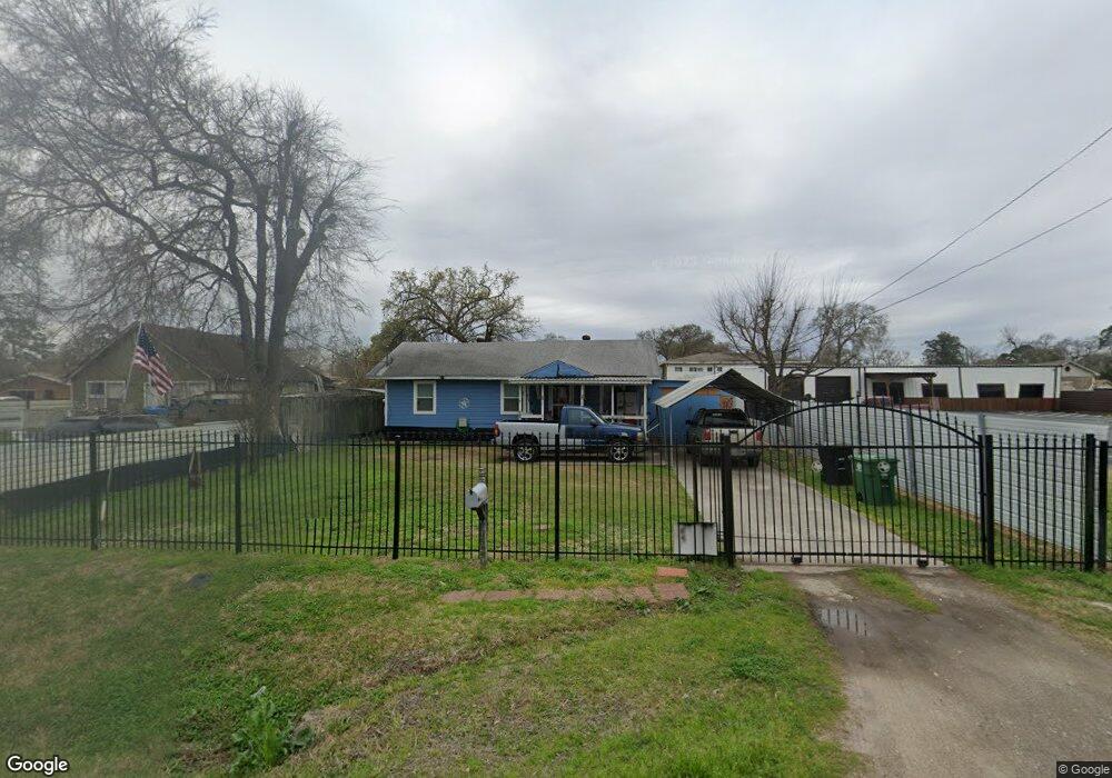 736 Apache St, Houston, TX 77022 - photo 1